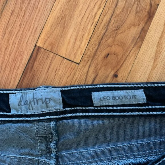 Daytrip Jeans Daytrip Leo Bootcut Jeans Extra Long Size 3 Poshmark
